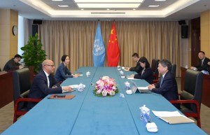 生态环境部部长黄润秋会见《联合国气候变化框架公约》秘书处执行秘书西蒙·斯蒂尔